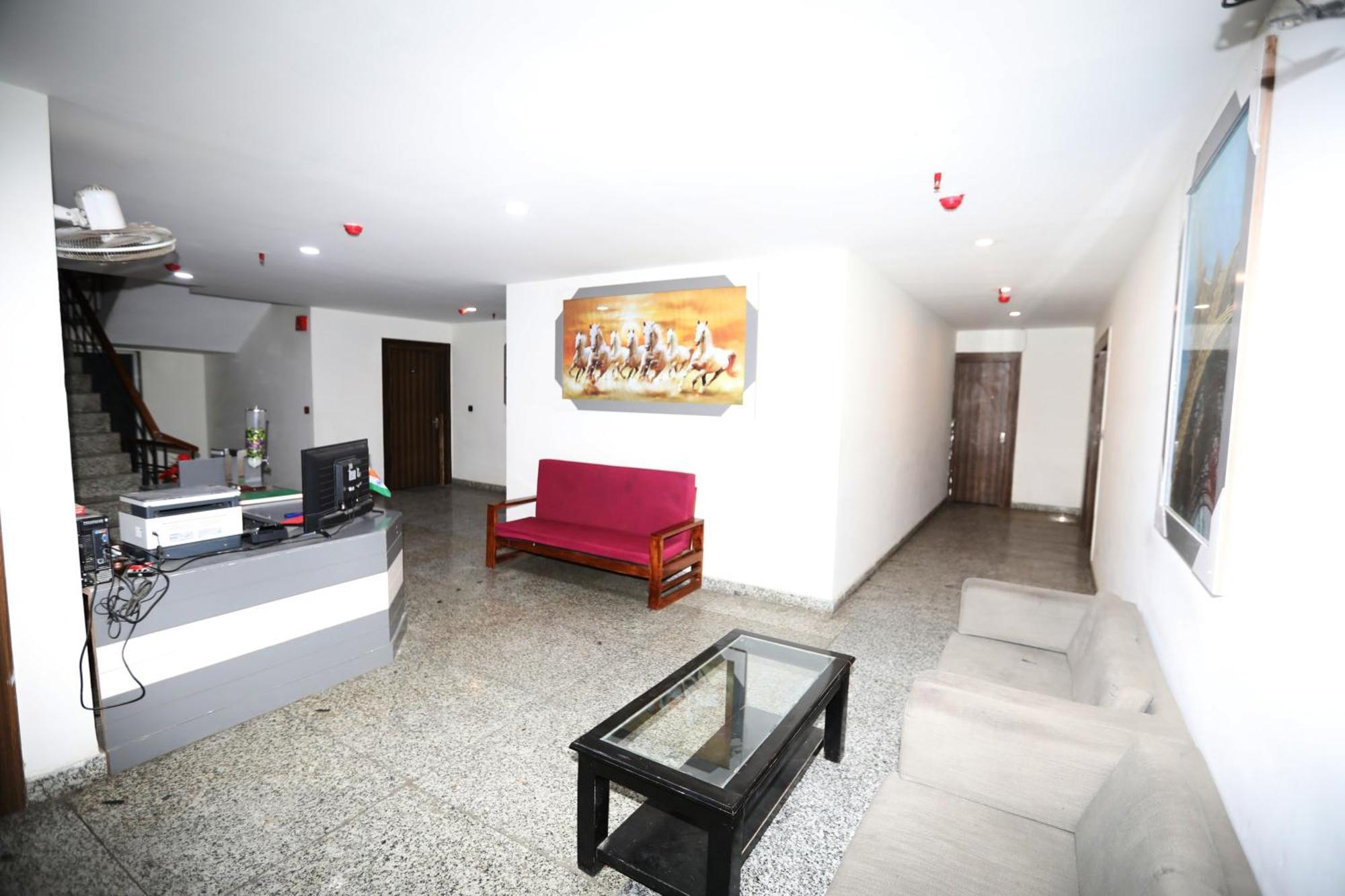 Hotel Noida Grand Sec 58 Εξωτερικό φωτογραφία