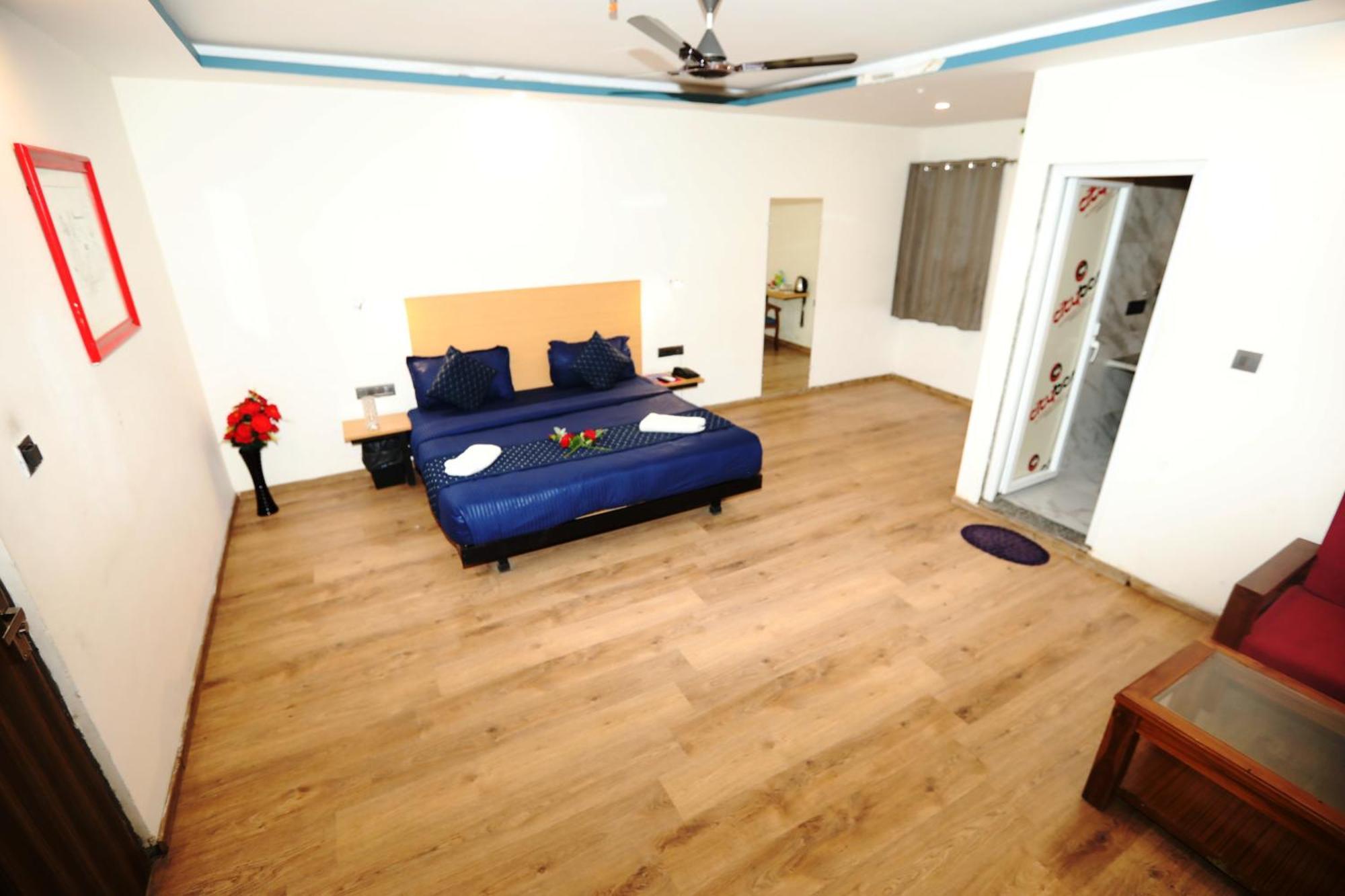 Hotel Noida Grand Sec 58 Εξωτερικό φωτογραφία