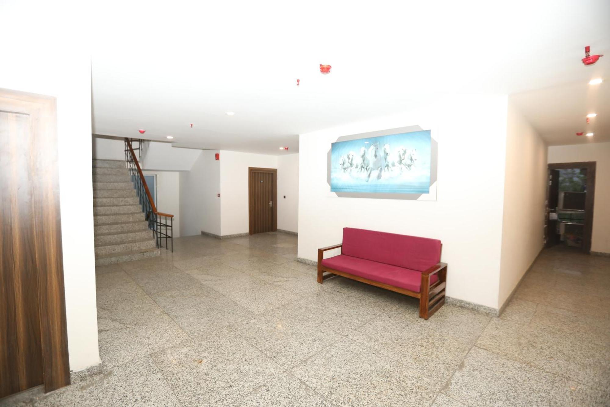 Hotel Noida Grand Sec 58 Εξωτερικό φωτογραφία