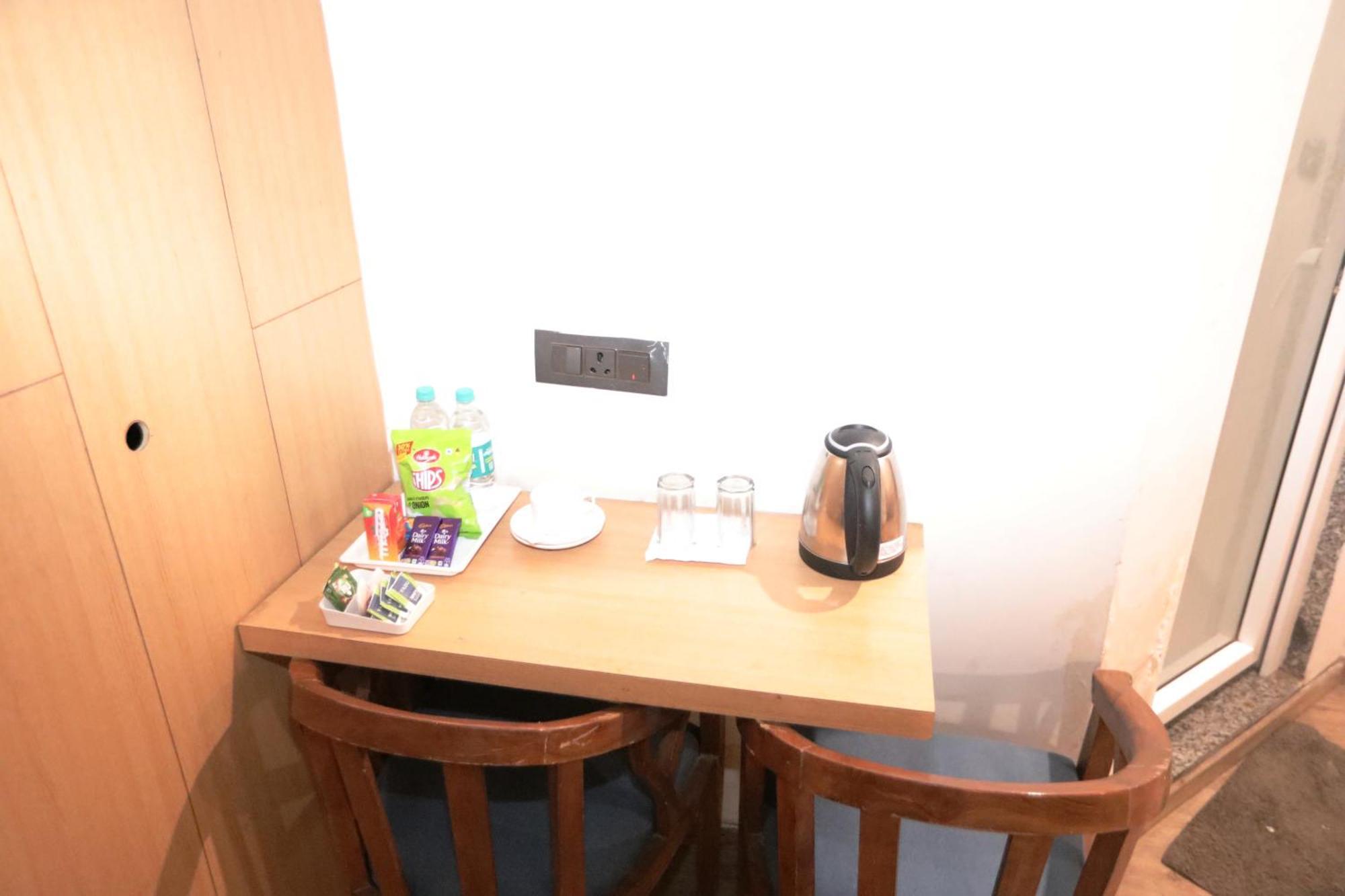 Hotel Noida Grand Sec 58 Εξωτερικό φωτογραφία